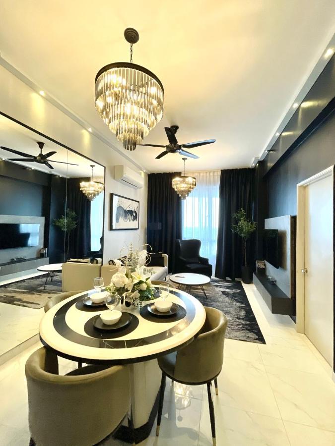 Sina Troika Residence Kota Bharu 2Br Wifi Netflix Pool المظهر الخارجي الصورة