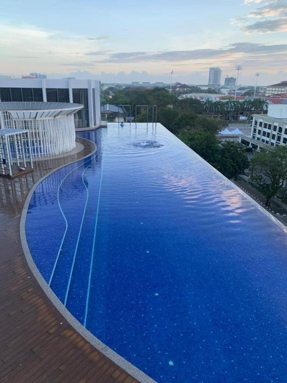 Sina Troika Residence Kota Bharu 2Br Wifi Netflix Pool المظهر الخارجي الصورة